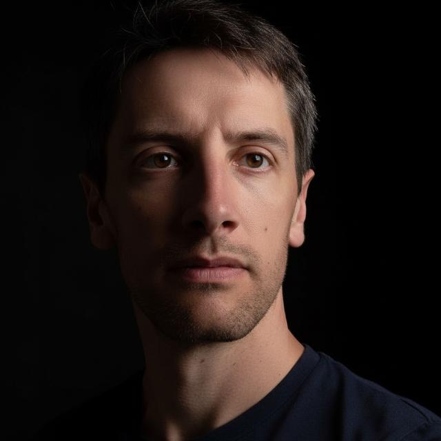 F. Correia